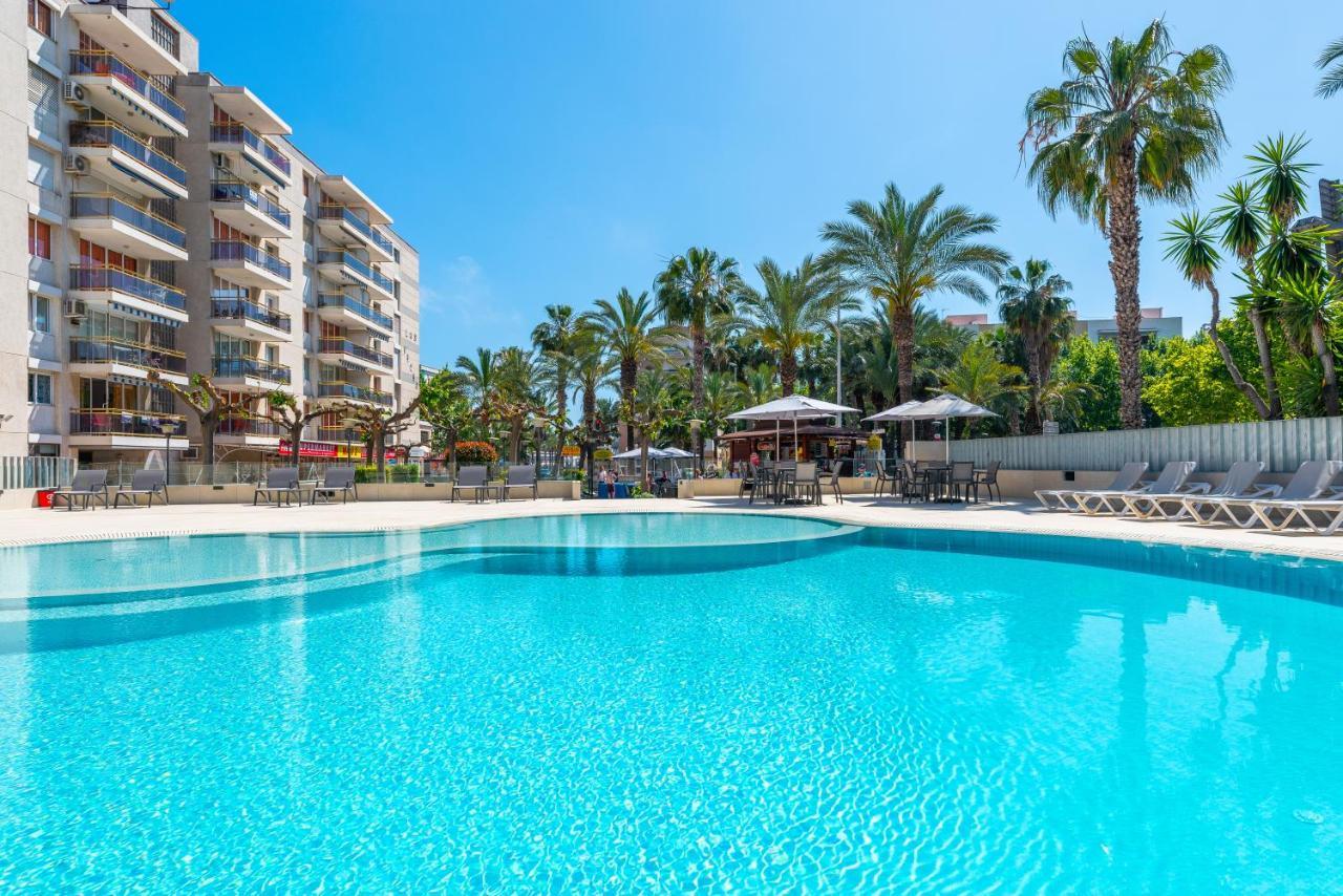 Rentalmar Salou Playa Family Suites & Pool Bagian luar foto
